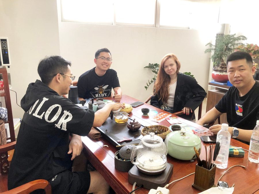 千印包装商务洽谈与客户接待